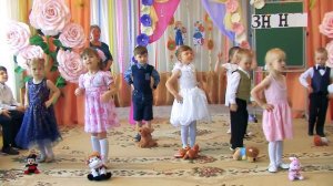 Мальчишка отжег прямо на утреннике
