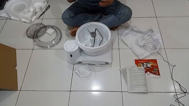UNBOXING MIXER DEWA!! (BOSCH UNIVERSAL PLUS) смотреть онлайн