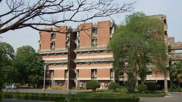 Indian Institute of Technology Kanpur | Wikipedia audio article