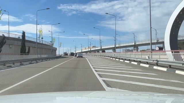 Почему и из-за чего ЛЮДИ УЕЗЖАЮТ из Сочи❓