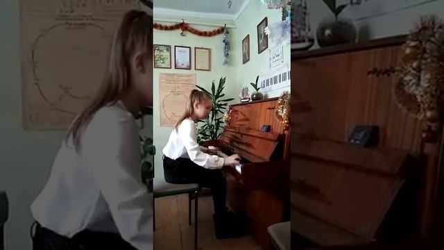 Алина Юшко _ 1️⃣Трехголосная инвенция соль минор, И.С.Бах 2️⃣ “Valse”, Ф.Шопен смотреть онлайн