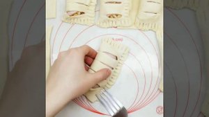 🧀 Слойки с ветчиной и сыром