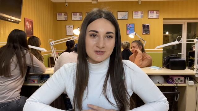 Наша Ученица Оксана из Сум, оставила для вас видео-отзыв.Она успешно прошла курсы "LAKI Beauty Bar смотреть онлайн