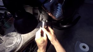Honda Transalp – чистка сальников передней вилки