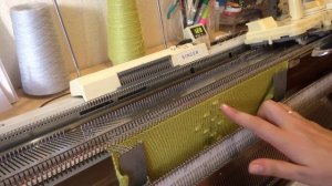 Топ на любой вязальной машине/машинное вязание