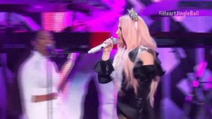 Meghan Trainor - Me Too (Live at iHeartRadio Jingle Ball 2018)