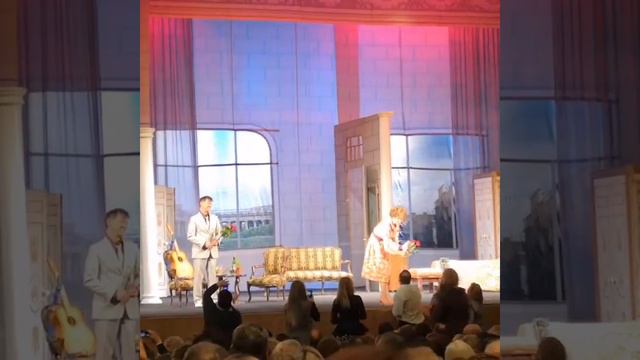 Дк выборгский, комедия БЛИЗКИЕ ЛЮДИ смотреть онлайн