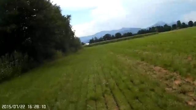 Quadrocopter 250 QAV NAZA M Lite a bit flying around FPV смотреть онлайн