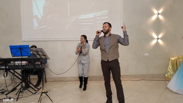 ДЕНЬ 1 СЛУЖЕНИЯ ПРОБУЖДЕНИЯ ??
