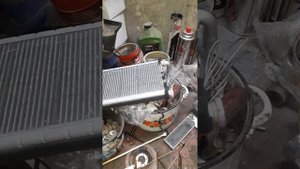 замена на ПРАДО 120 радиатора отопителя родного на китай...