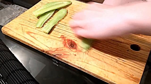 Как приготовить суши дома ?