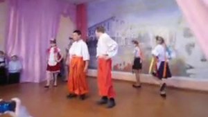 ВоТ КаК НуЖнО ТаНцЕвАть ГоПаК в КсШ:)