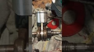 сборка новой поршневой бензопилы хускварна 137/142