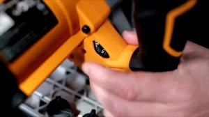 TRITON TTS1400 Погружная дисковая пила