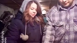 Когда девушка в гараже ?