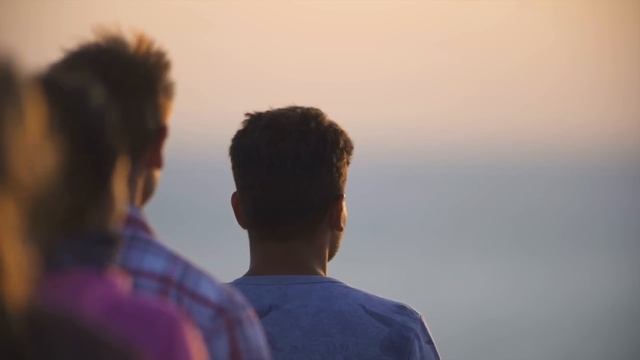 ОН ВЕРНЕТСЯ и будет умолять тебя быть его женщиной! Примени ЭТОТ Закон и он будет с тобой ВСЕГДА