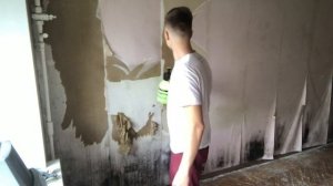 Как снять бумажные старые обои