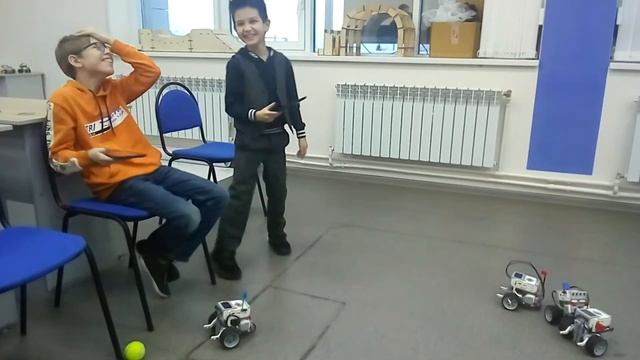 Немного робо-футбола смотреть онлайн