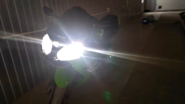 Kawasaki zx6r Оригинальный выхлоп акрапович)
