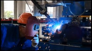 Сварка трубы с отводами 2''