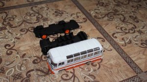 Моделька 1:43 ПАЗ-672М.Свет фар.