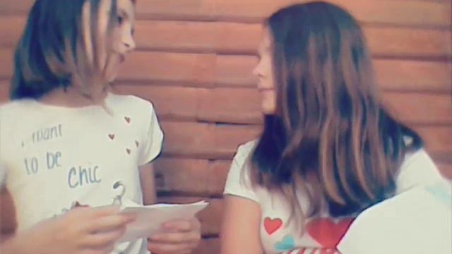 Наше первое видео, челендж "Ты меня знаешь?"-kristina and alina смотреть онлайн