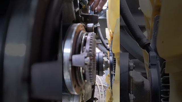 Daf 106 / xf euro 6 замена ремня генератора Даф смотреть онлайн