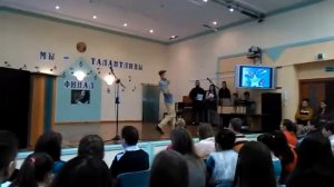 История моего танца. Макарена, Джексон, Робот,т.д.