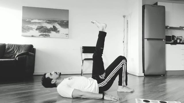 CAPOEIRA: FULL LEG WORKOUT (GET TONED FAST) By MESTRE-PAPA-LEGUAS смотреть онлайн