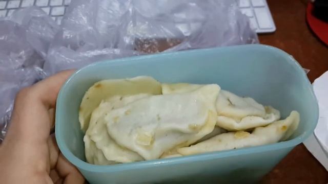 Обед, вареники с ливером, кексы с малиной смотреть онлайн