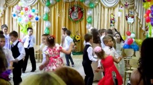 Випускний вальс в дитячому садку