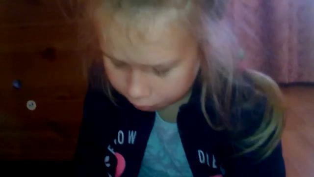 Делаем карандаш из пластилина. смотреть онлайн