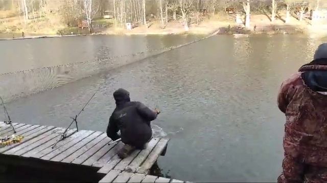 Основной водоём, на железо смотреть онлайн