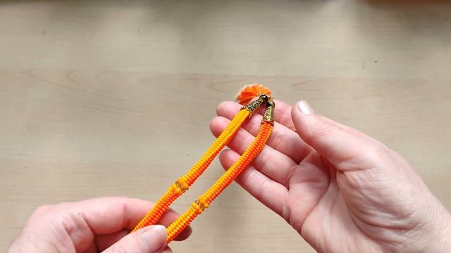 Обзор готовых работ. Украшения из бисера. смотреть онлайн