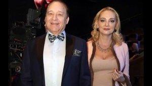 "Больнее уже не будет": седьмая жена Дунаевского узнала о своем разводе с композитором из телевизор