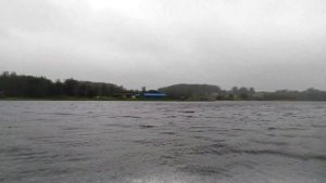 Путешествие на катере по реке Сить Рыбинское водохранилище Посетили святой источник Прощенный Ручей