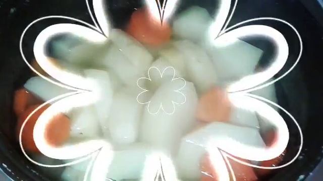 Альтернатива современному питанию готовых коктейлей. Вкусный суп-пюре с печенью кролика и овощами. смотреть онлайн