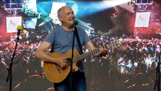 А.Иващенко - В аэропорту Минводы (Грушинский фестиваль 2018)