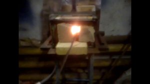 Кузня в гараже. Как все начиналось. Самодельный газовый горн. Своя кузница.