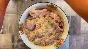 Куриный шашлык в тандыре! Рецепт маринада для шашлыка из майонеза и тертого лука!