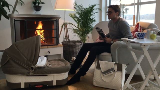 Product Video • Cradle your baby with the Duo Combis Cradle Function смотреть онлайн