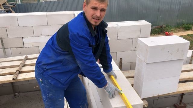 кладка газоблока на клей / обучение / армирование