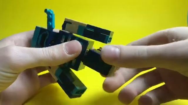 Лего майнкрафт обзор на фигурку лего вардена.Lego minecraft review on a lego figure. смотреть онлайн