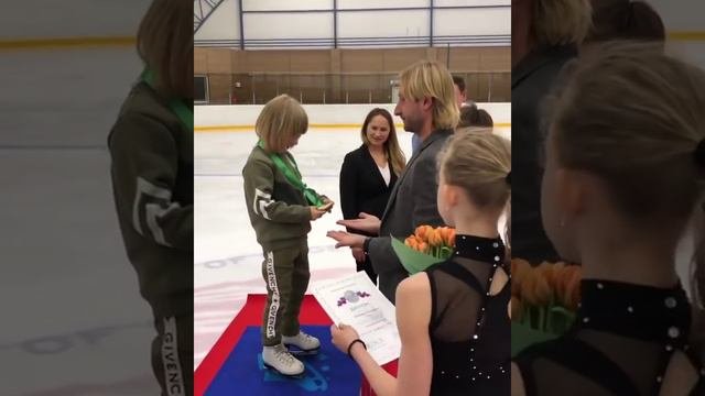 Саша Плющенко занял первое место в соревнованиях на Кубок Евгения Плющенко