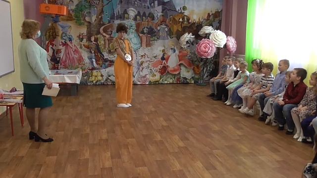 Праздник в группе № 4, посвященный Международному женскому дню (04.03.2022) смотреть онлайн