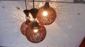 Люстра 3 лампы 3 регулируемых по высоте плафона!!!