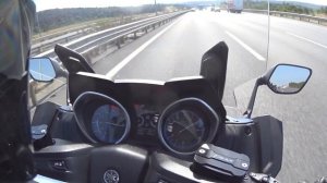 YAMAHA TMAX 530 Top Speed Run
