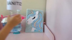 Папа учит Диану и Рому мыть руки перед едой