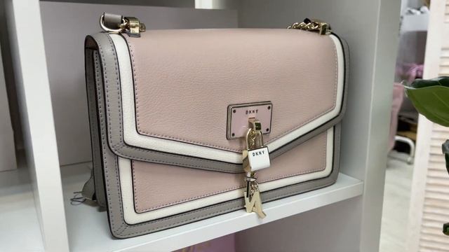 обзор: сумки DKNY в наличии на складе в РФ смотреть онлайн