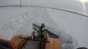 Трактор Кировец. Расчистка дорог. Порог в 100 тыс. преодолён!